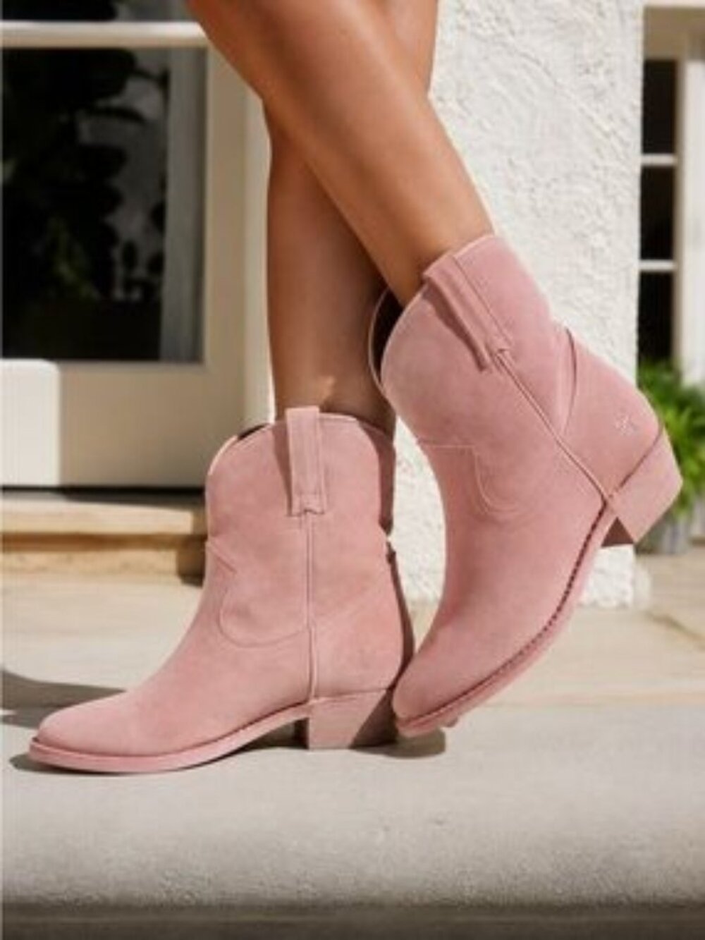 Frye Billy Short Light Pink Western Cowboy Short Boho Cottagecore Ankle Boot